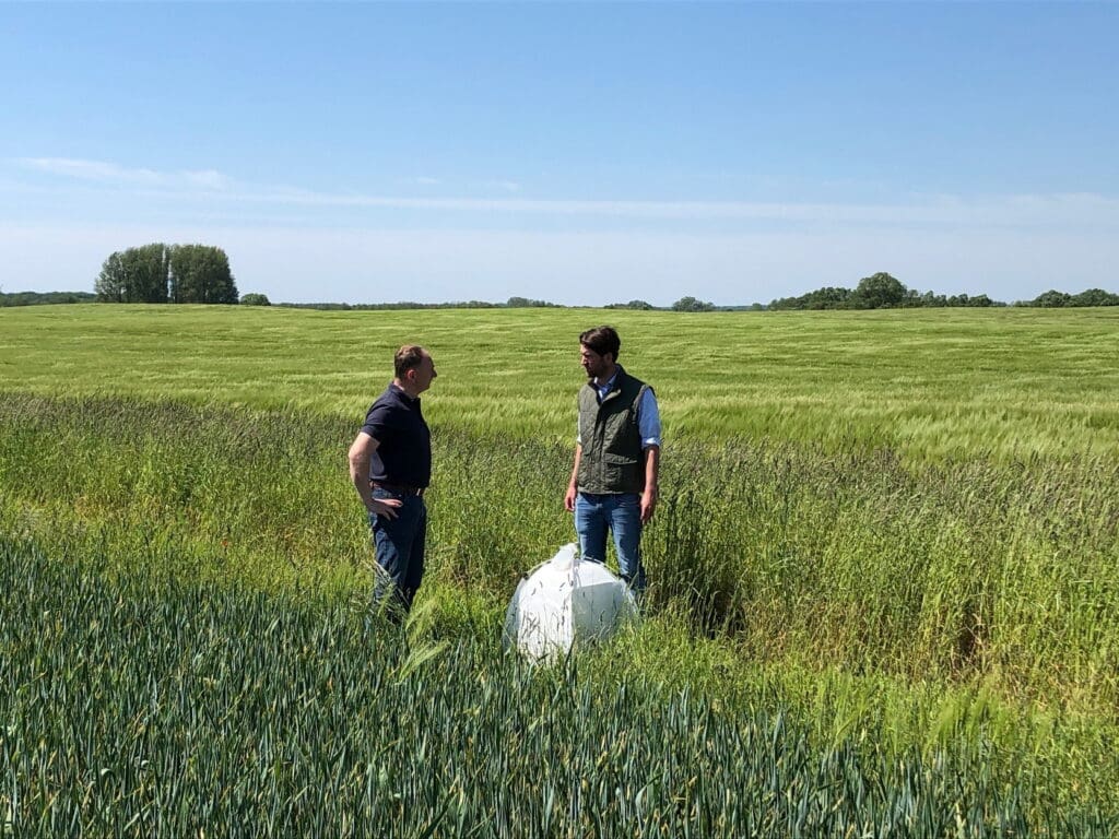 Ein regelmäßiger Austausch zum  Fortgang des Projektes ist Axel  Schulz (l.) und Rudolf Hammerschmidt wichtig