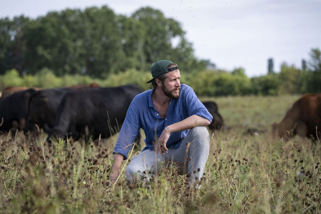Landwirt des Jahres 2022: Benedikt Bösel auf einer Rinderweise