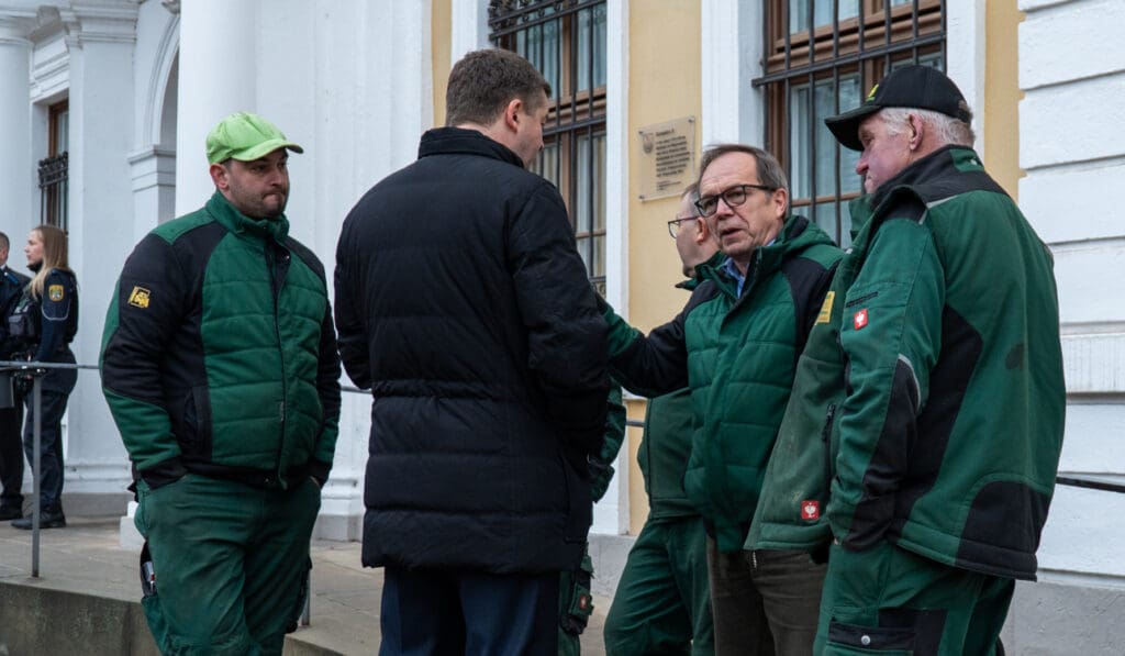 Debatte vor dem Landtag um die Kürzung im Agrarhaushalt. 