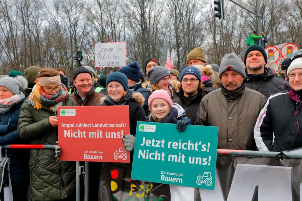 Bauerndemo in Berlin mit der naechsten Generation