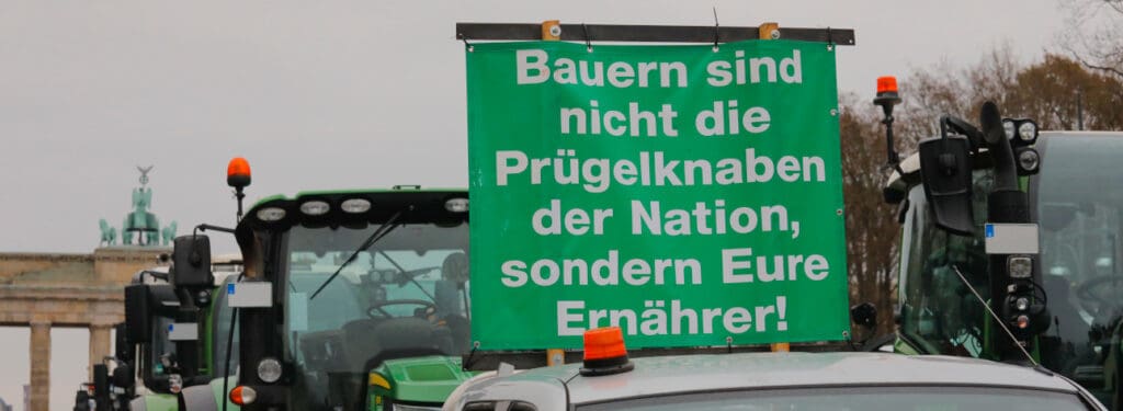 Bauerndemonstration und Kundgebung am Brandenburger Tor in Berlin